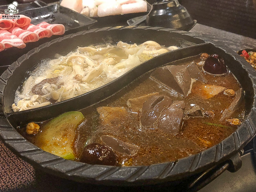 辣癮 麻辣火鍋 吃到飽 鍋物 高雄美食 高雄必吃 老字號 