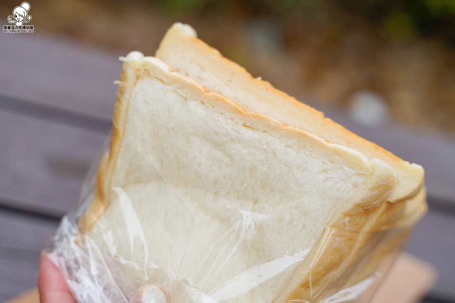 好吃麵包 必買 巷弄美食 高雄麵包 生吐司 甜點 蛋糕 麵包 人氣 