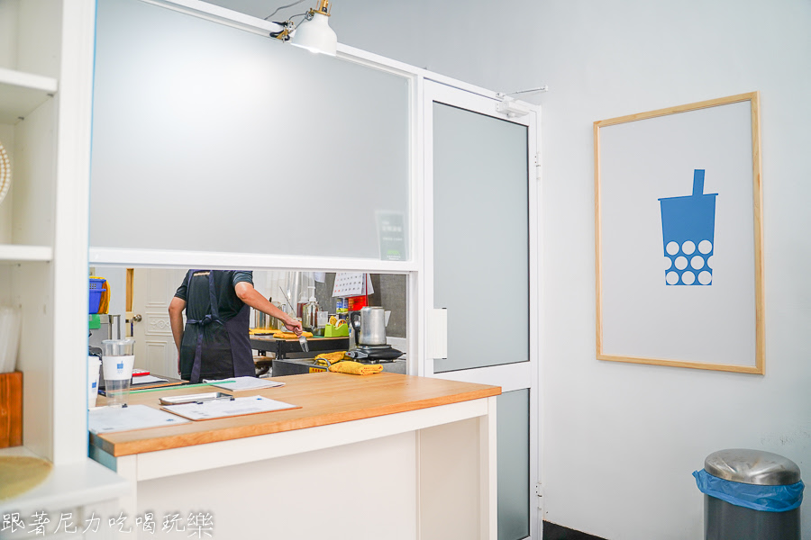 港仔大佬 藍杯茶 茶飲 港點 西多士 下午茶 點心 奶茶 高雄