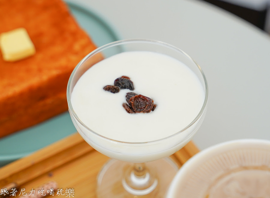 港仔大佬 藍杯茶 茶飲 港點 西多士 下午茶 點心 奶茶 高雄