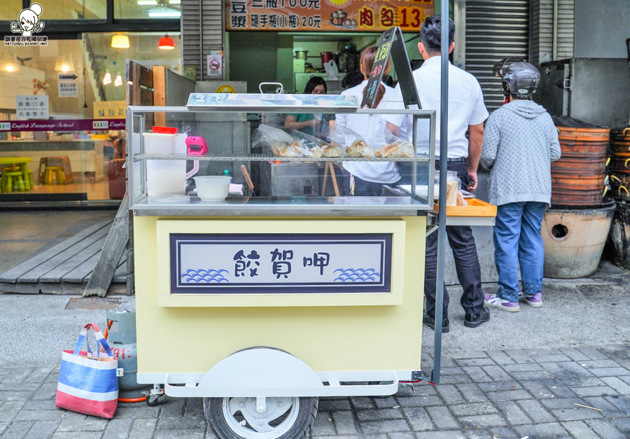 餃賀呷 小餐車 下午茶 台式下午茶 點心 煎餃 鳳山涵洞肉包 鳳山排隊美食