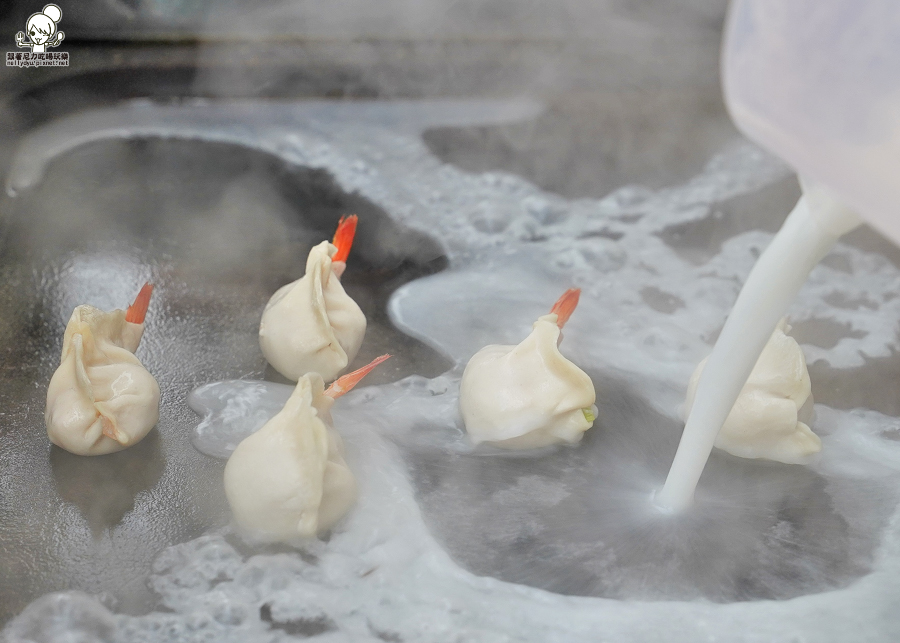 餃賀呷 小餐車 下午茶 台式下午茶 點心 煎餃 鳳山涵洞肉包 鳳山排隊美食