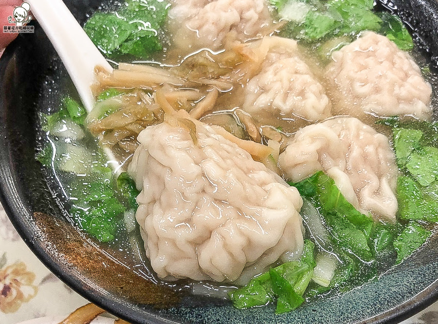 巨揚 餛飩 大餛飩 溫州 高雄美食 麵食 榨菜 麵 必吃 老字號