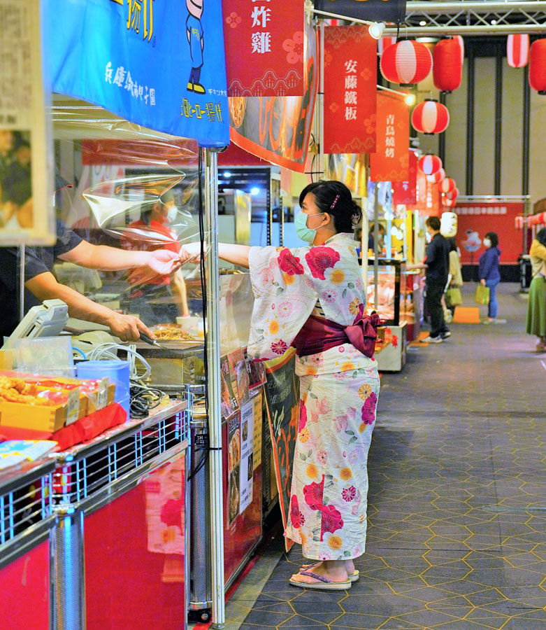 日本美食 日本祭 美食展 高雄 新光三越 必吃 必買 攻略 拉麵 炒麵 串串 