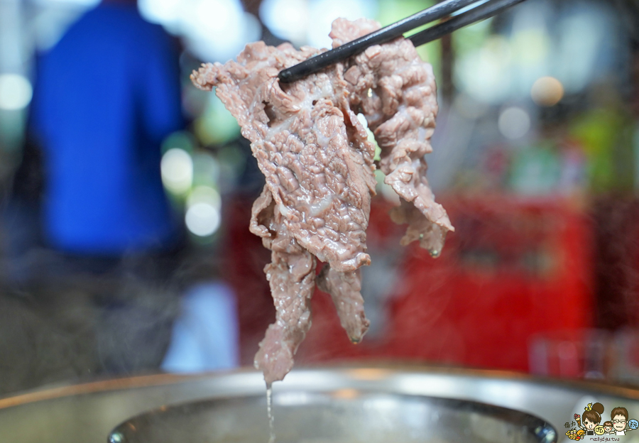 岡鐵牛鍋物工廠 高雄溫體牛 岡山 牛肉 火鍋 鍋物 聚餐 約會 有機 型農 美食