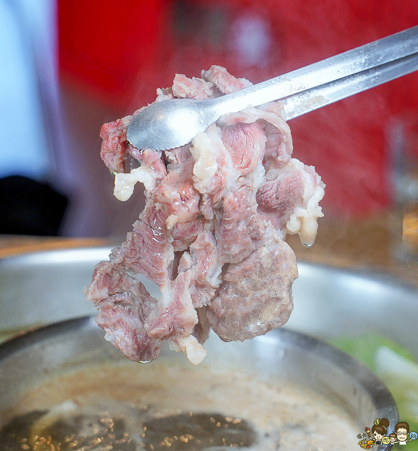 岡鐵牛鍋物工廠 高雄溫體牛 岡山 牛肉 火鍋 鍋物 聚餐 約會 有機 型農 美食