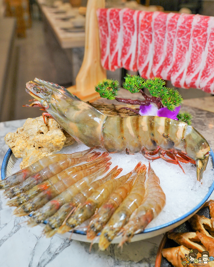 麻辣火鍋 灑椒 高雄必吃 北高雄 巨蛋 鍋物 聚餐 高雄美食 聚餐 慶生 肉瀑布