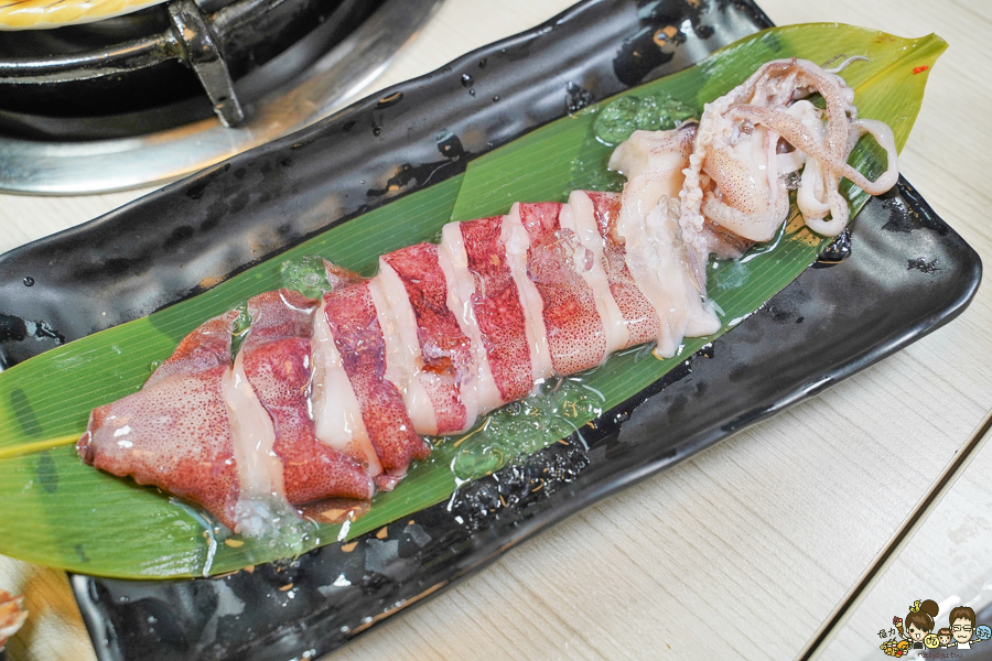 花見川 百元鍋物 個人鍋 火鍋 痛風鍋 優惠 高雄必吃 高雄美食 高雄火鍋