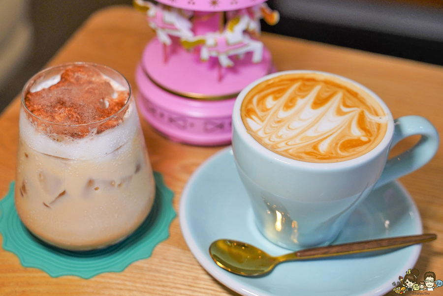 高鐵 美食 下午茶 甜點 生乳捲 生吐司 姊妹約會 彩虹市集 金木馬 文創 高雄