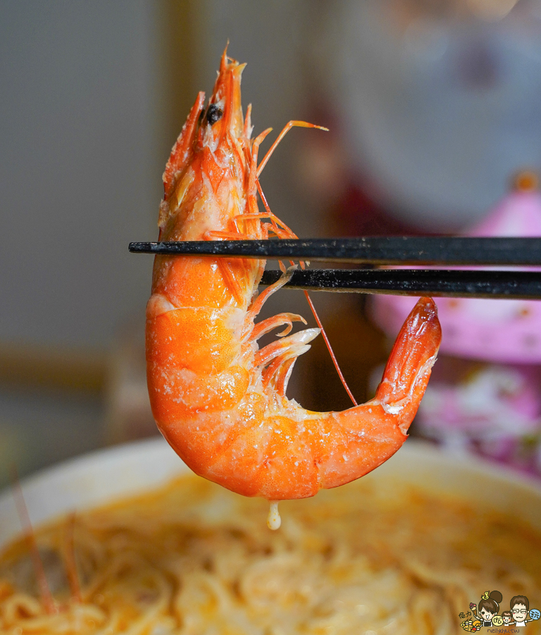 高鐵 美食 下午茶 甜點 生乳捲 生吐司 姊妹約會 彩虹市集 金木馬 文創 高雄