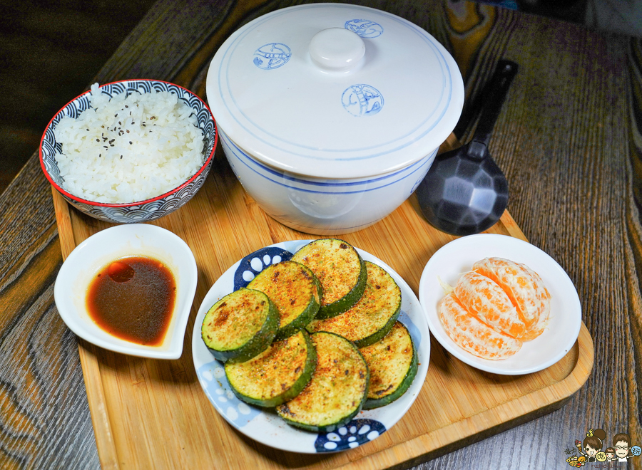 高雄新興區美食 聚餐 約會 燉湯 雞湯 必吃 高雄美食 推薦 新堀江美食