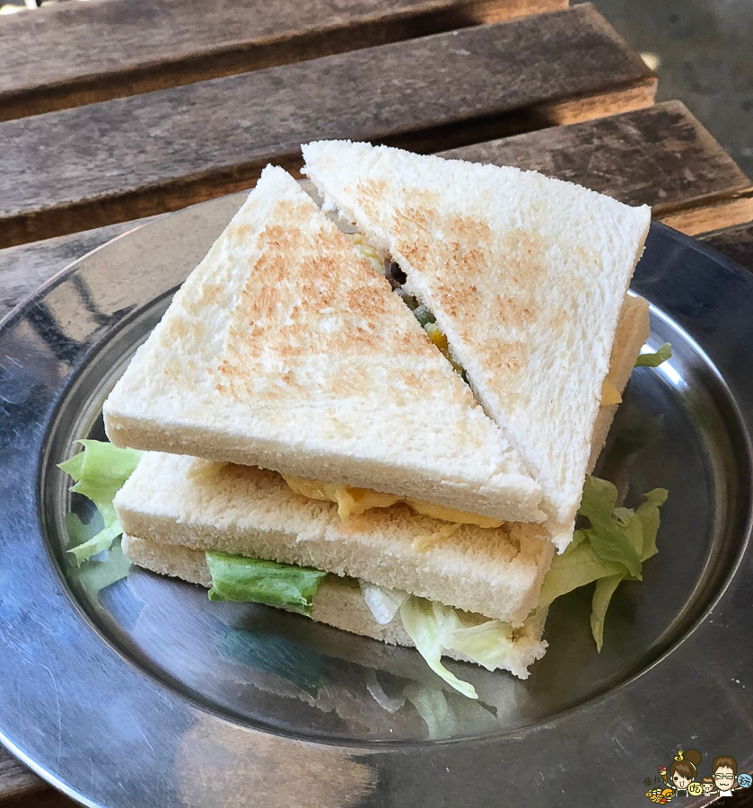 鹽埕美食 早午餐 小吃 沙拉 三明治 好吃 巷弄美食 必吃