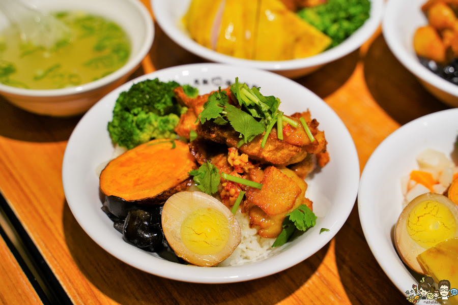 飯腿雞麻椒牌王、王牌椒麻雞腿飯 王牌 男飯 南洋 海南雞 椒麻雞 高雄美食