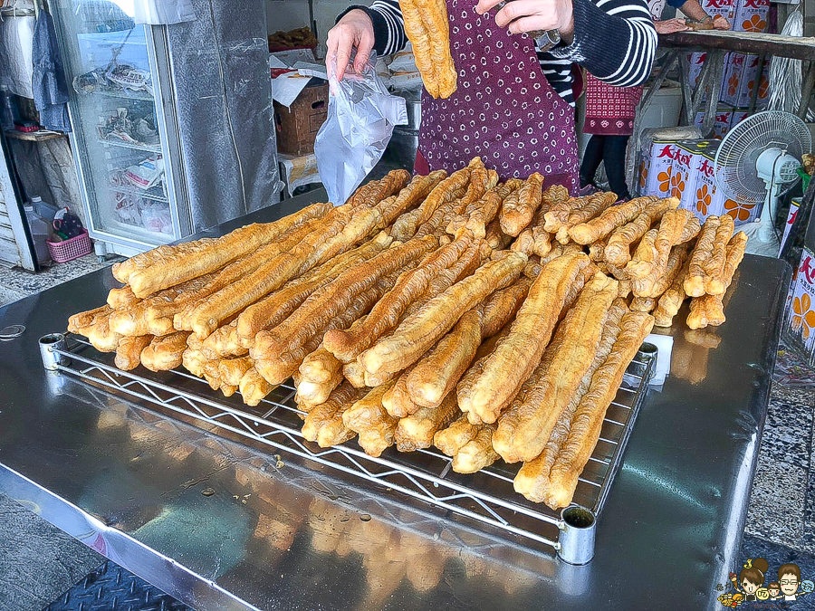 台南美食 蝦仁飯 老字號美食 小吃 台南必吃 巷弄 排隊 超人氣