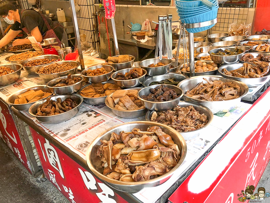 市場滷味 好吃滷味 排隊 高雄美食 市場小吃 國民市場