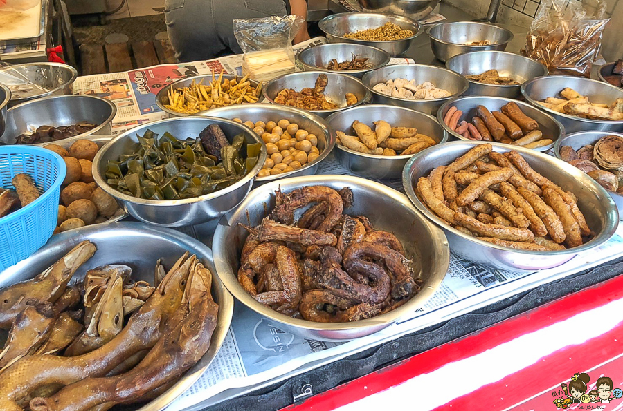 市場滷味 好吃滷味 排隊 高雄美食 市場小吃 國民市場