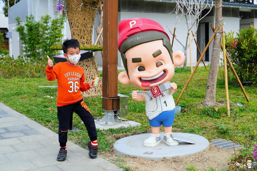 勝利星村 眷村 懷舊 古早味 鐵窗 屏東景點 屏東旅遊 屏東市熱點 打卡 網美