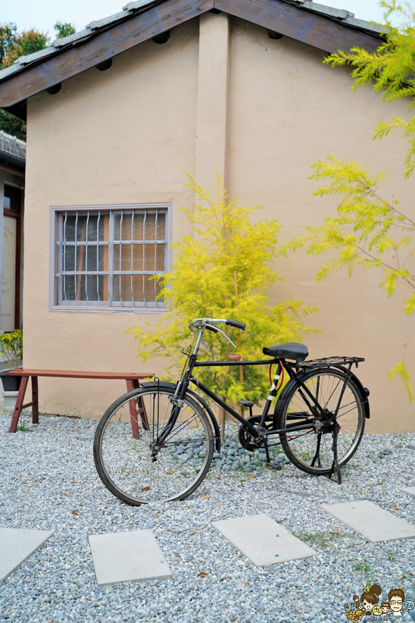 勝利星村 眷村 懷舊 古早味 鐵窗 屏東景點 屏東旅遊 屏東市熱點 打卡 網美