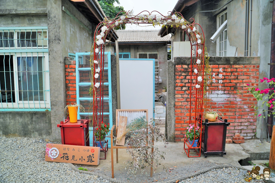 勝利星村 眷村 懷舊 古早味 鐵窗 屏東景點 屏東旅遊 屏東市熱點 打卡 網美