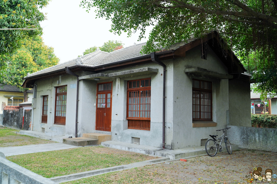 勝利星村 眷村 懷舊 古早味 鐵窗 屏東景點 屏東旅遊 屏東市熱點 打卡 網美