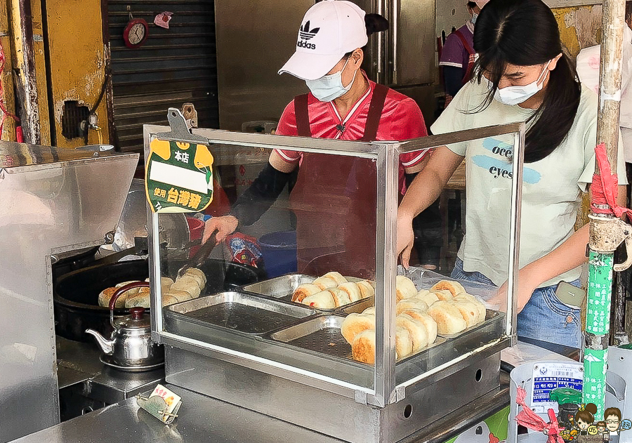  開封路水煎包 中正市場 美食 銅板小吃 銅板美食 下午茶 高雄美食 水煎包