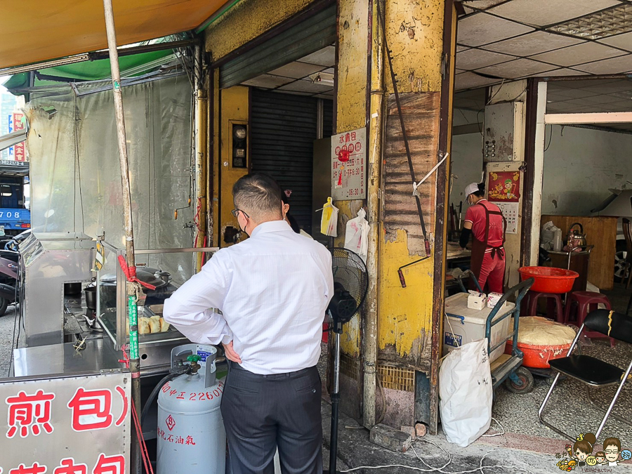  開封路水煎包 中正市場 美食 銅板小吃 銅板美食 下午茶 高雄美食 水煎包