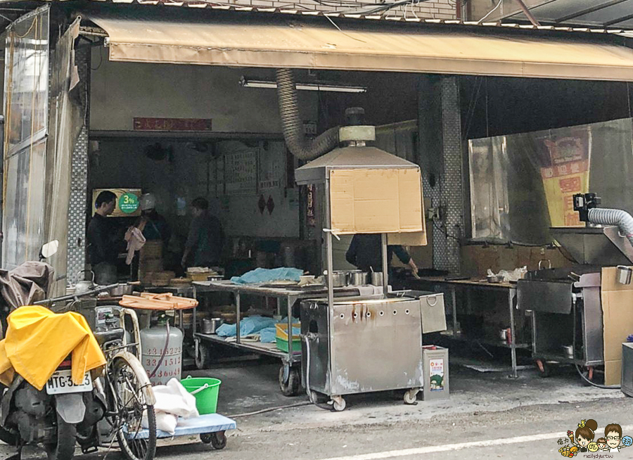 忠孝市場 燒餅 中式早餐 蛋餅 豆漿 必吃美食