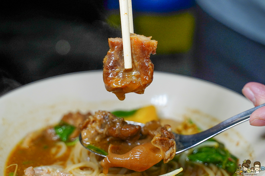 高雄 船麵 泰國船麵 泰國小吃 正宗 道地 傳統 泰國美食