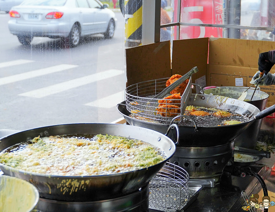 屏東小吃 美食 炸蚵嗲 勝利星村 小吃 好吃 排隊美食
