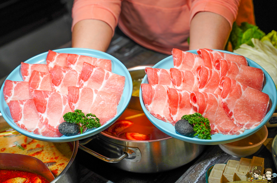 吃到飽 春囍 鍋物 麻辣 麻奶鍋 獨家 高雄必吃 聚餐 火鍋