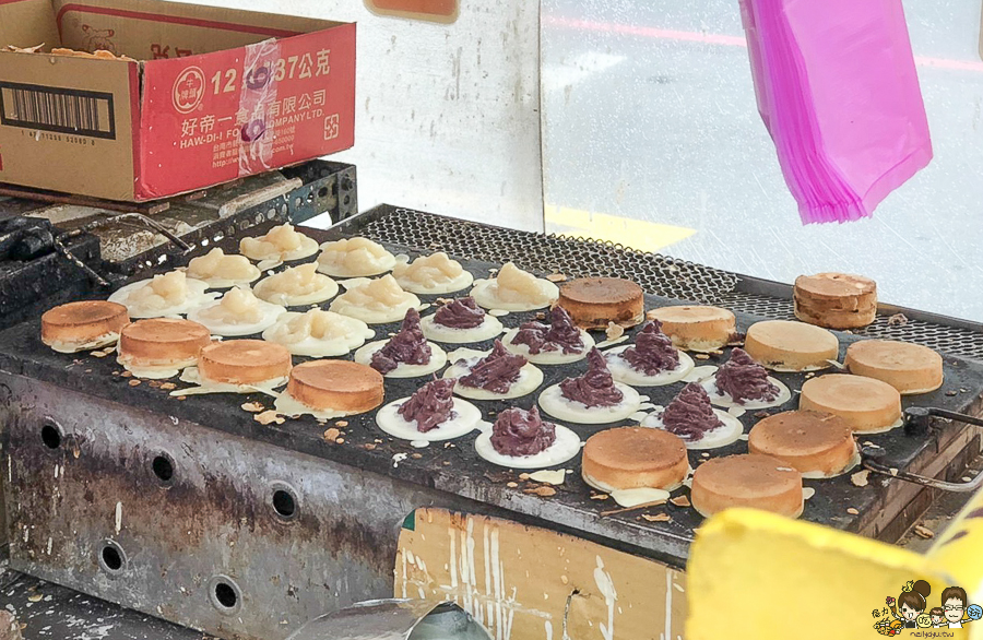 紅豆餅 車輪餅 傳統 老字號 小吃 高雄美食 高雄必吃 排隊