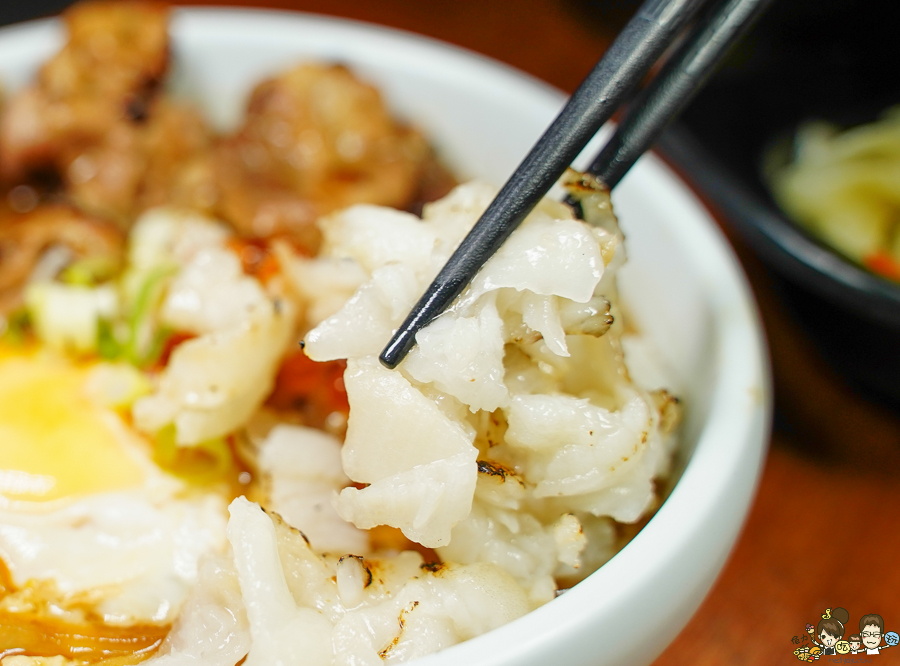 高雄丼飯 炸豬排 肋排 創意 美食 瘋丼 滷肉 招牌