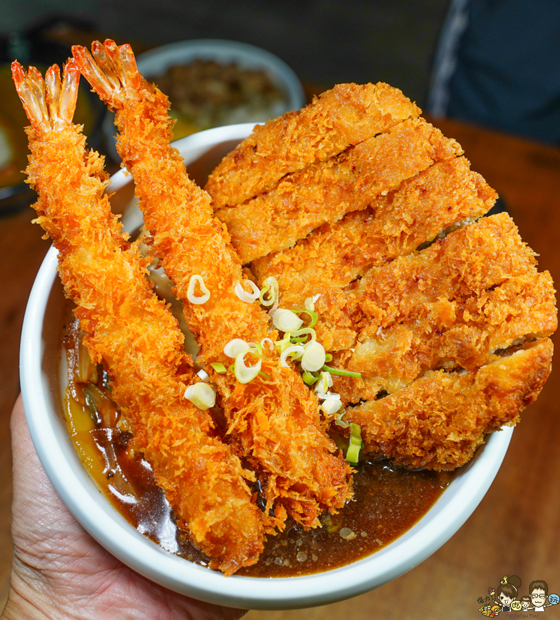 高雄丼飯 炸豬排 肋排 創意 美食 瘋丼 滷肉 招牌