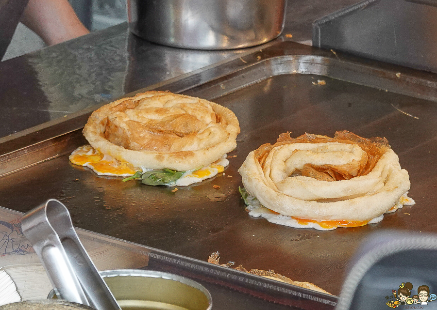 獨家 花式蔥餅 蔥油餅 小吃 台東必吃 台東美食 超人氣 祕製 食尚玩家