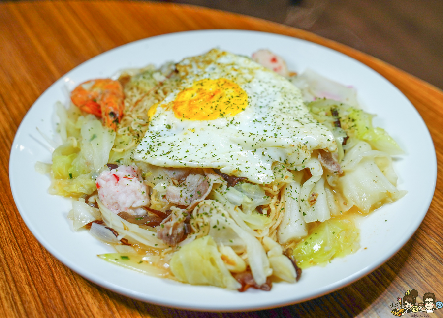 小港 晚餐 宵夜 那一年 韓式炸雞 學生 夜貓族 高雄美食 高雄必吃