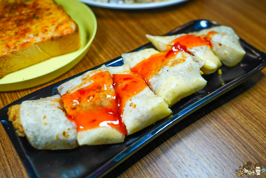 小港 晚餐 宵夜 那一年 韓式炸雞 學生 夜貓族 高雄美食 高雄必吃