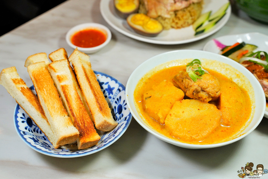 高雄必吃海南雞飯 南洋料理 南洋食府銳記、海南雞飯、新加坡料理 咖椰吐司 高雄美食