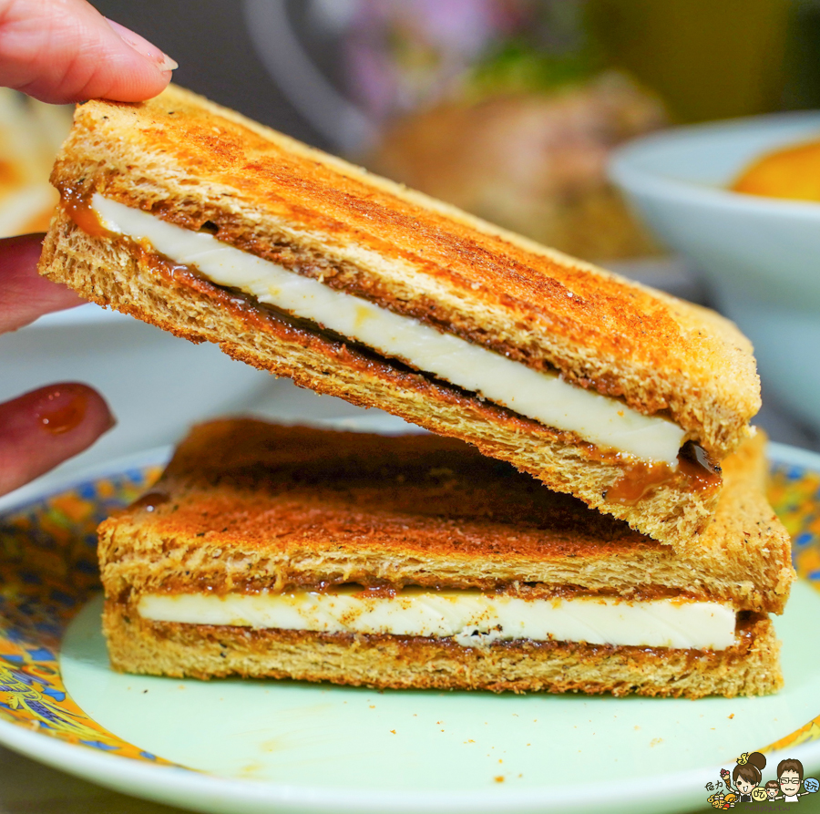 高雄必吃海南雞飯 南洋料理 南洋食府銳記、海南雞飯、新加坡料理 咖椰吐司 高雄美食