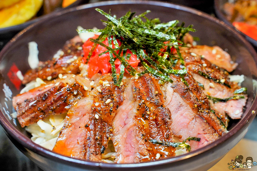 肉山 燒肉丼飯 本八幡 高雄燒肉丼飯 燒烤 日本知名 義享天地 美食街