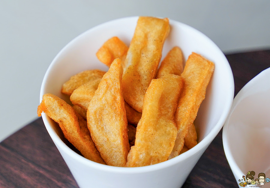 高雄早餐 早午餐 喜得 吐司 概念館 新潮 日系 時尚 網美 炭火 三明治 炭烤