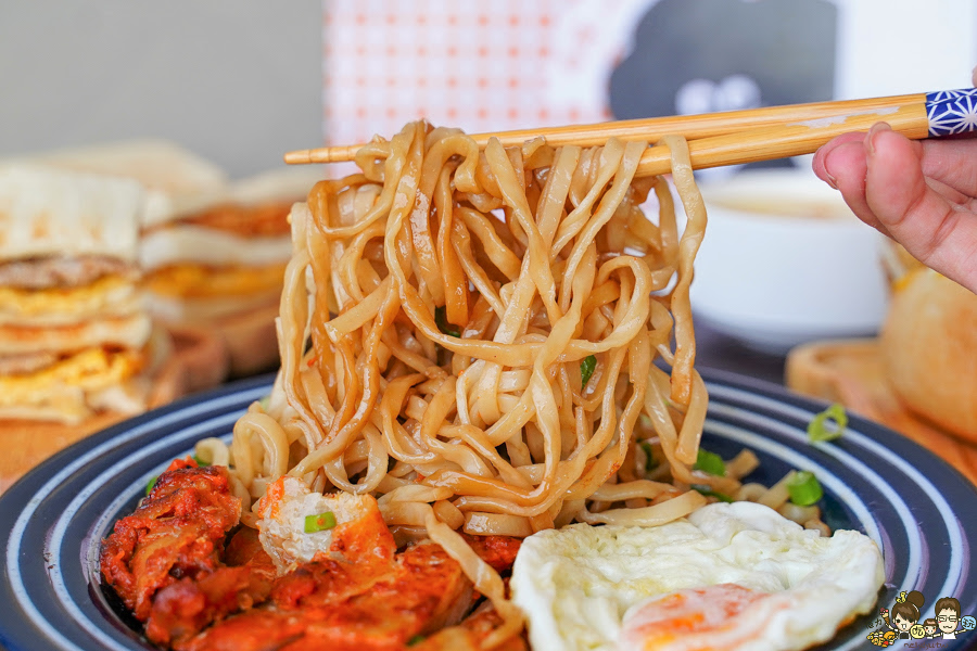 高雄早餐 早午餐 喜得 吐司 概念館 新潮 日系 時尚 網美 炭火 三明治 炭烤