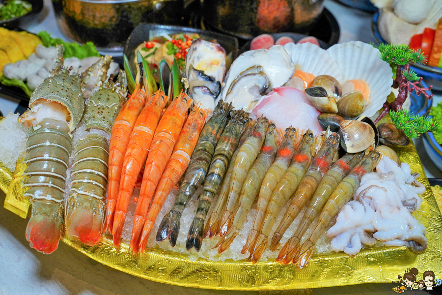 漢神巨蛋美食 火鍋 聚餐首選 推薦 必吃 高雄老店 鍋物 肉肉 海鮮 約會 網美餐廳