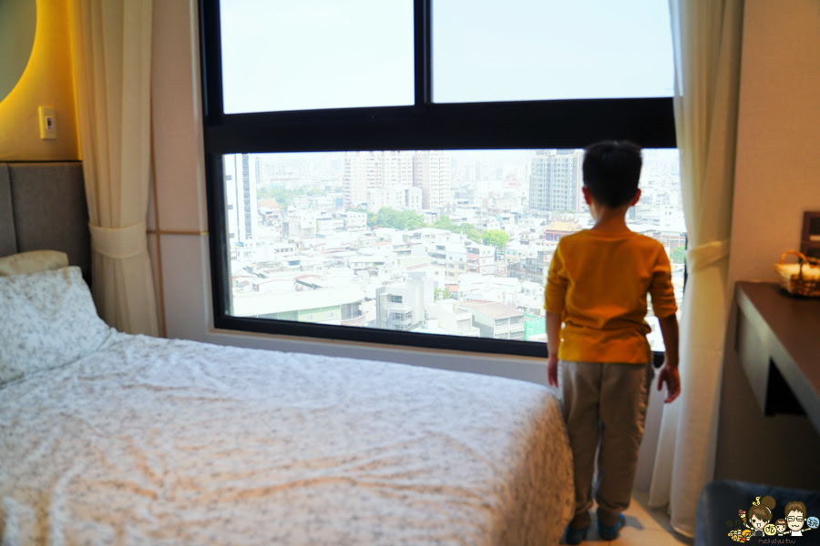 富邦大無疆 高樓層 住宅 鳳山 綠化 首選 優質 學區住宅 寧靜 公園 生活機能