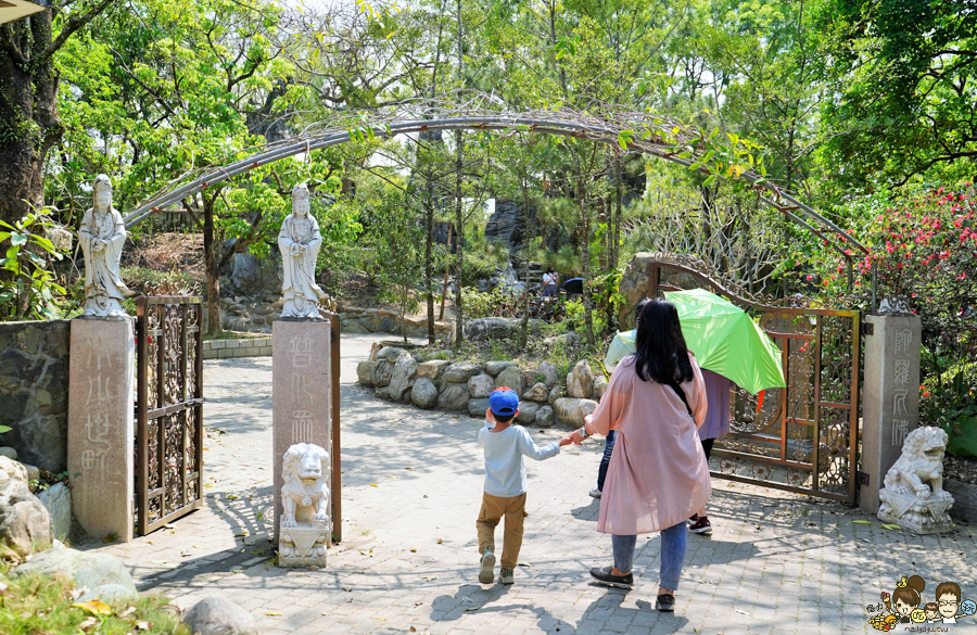 楠西萬佛寺|台南旅遊景點、台版吳哥窟.免費玩樂 台南好玩 親子 踏青 旅遊