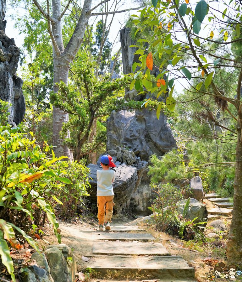 楠西萬佛寺|台南旅遊景點、台版吳哥窟.免費玩樂 台南好玩 親子 踏青 旅遊