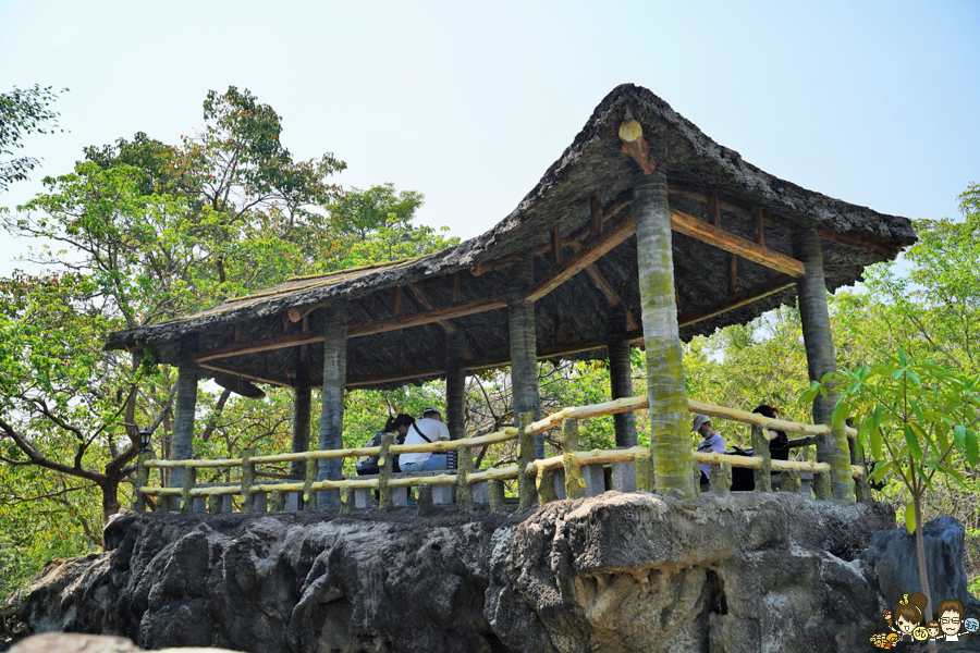 楠西萬佛寺|台南旅遊景點、台版吳哥窟.免費玩樂 台南好玩 親子 踏青 旅遊