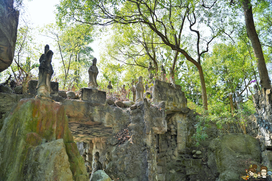 楠西萬佛寺|台南旅遊景點、台版吳哥窟.免費玩樂 台南好玩 親子 踏青 旅遊