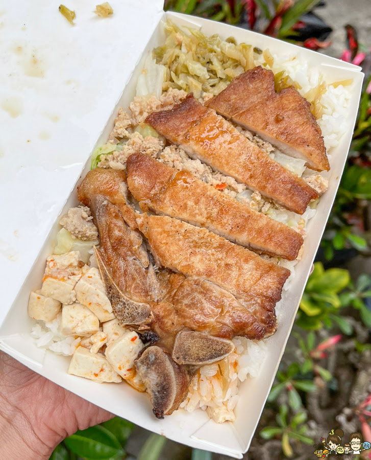 夜上海 排骨飯 雞腿飯 懷舊 便當 苓雅市場 高雄美食 老字號
