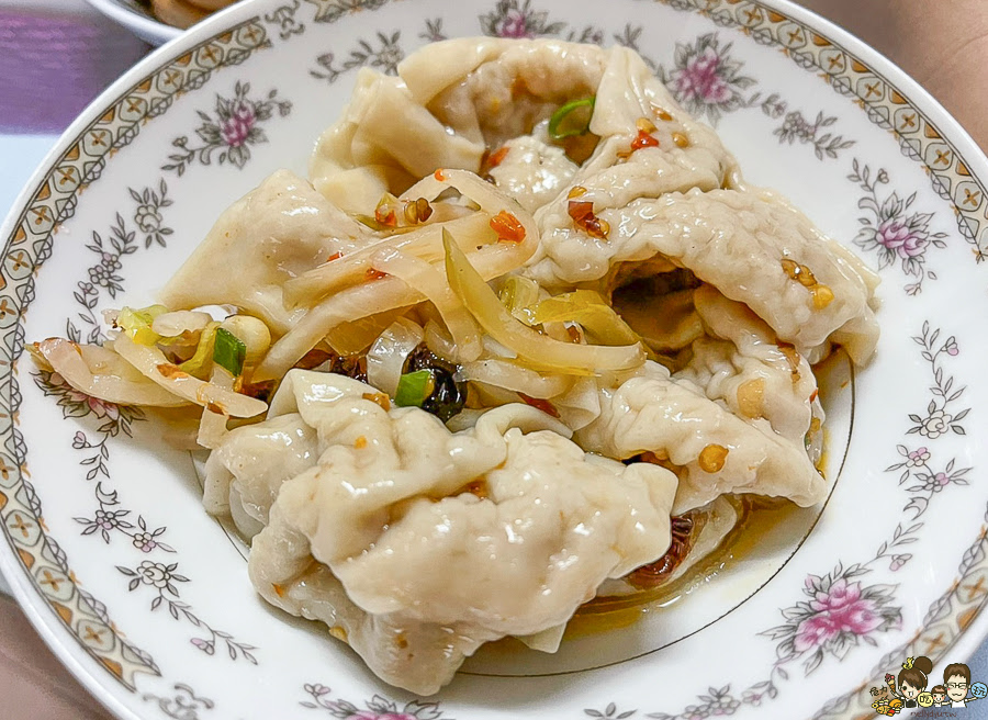 夜上海 排骨飯 雞腿飯 懷舊 便當 苓雅市場 高雄美食 老字號