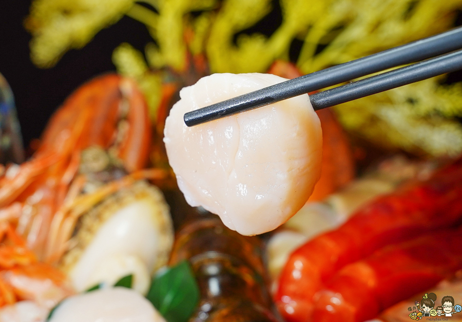 火鍋 花花世界 高雄秘境 美食 鍋物 龍蝦 海鮮 肉食控 巷弄 北高雄美食 聚餐 捷運美食